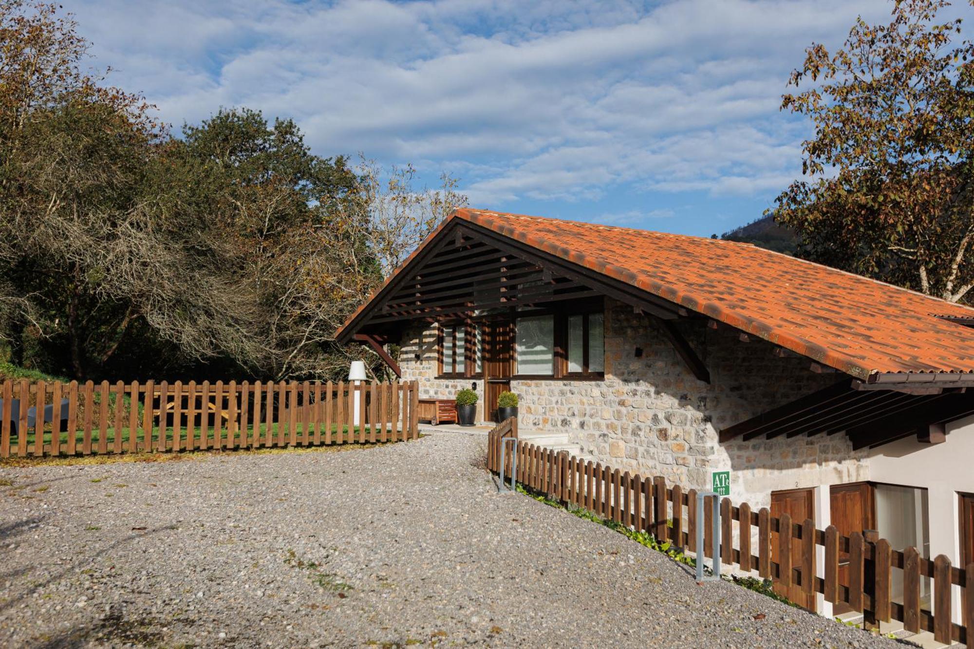 Finca La Caseria Apartamentos Cangas de Onis Exterior photo